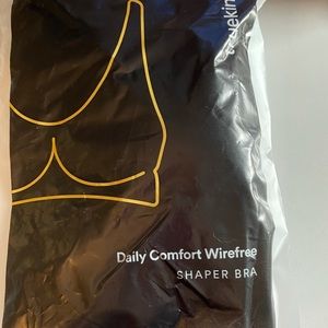 Black shape wear / shapewear bra